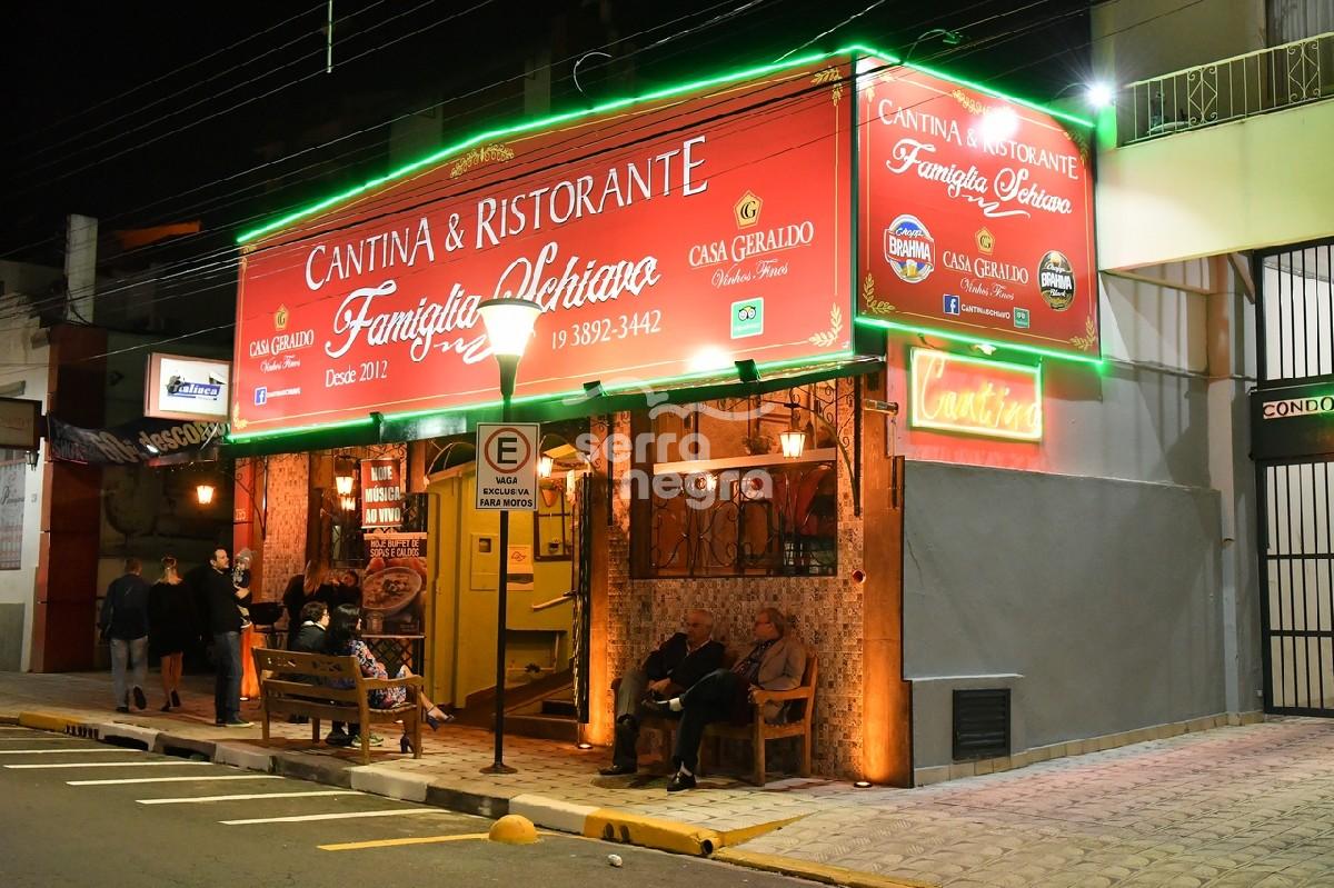 Restaurante e Cantina Famiglia Schiavo em Serra Negra/SP no Circuito das Águas Paulista