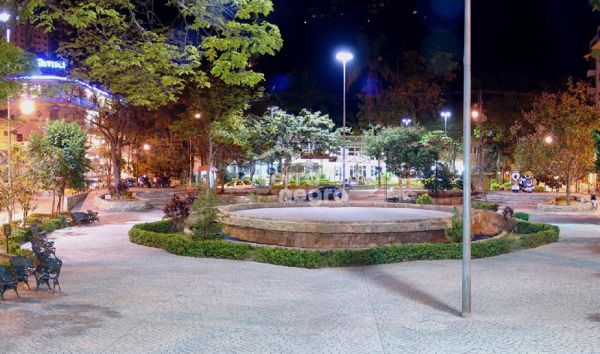 Praça Prefeito João zelante  em Serra Negra/SP no Circuito das Águas Paulista